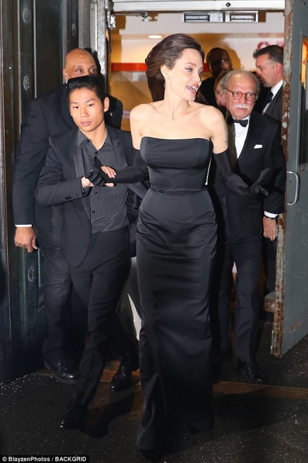 Της Angelina Jolie